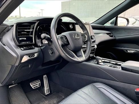 Used 2023 Lexus RX 350 F Sport image 16