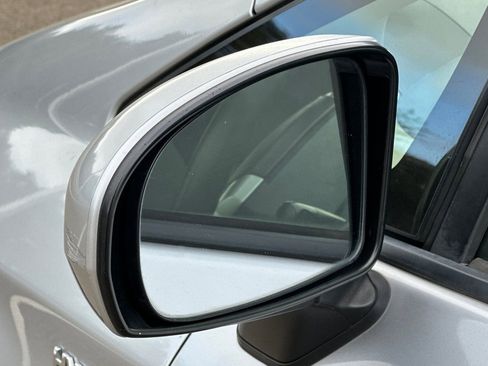 Used 2013 Toyota Prius Two image 52