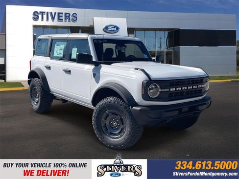 New 2025 Ford Bronco 4-Door w/ Sasquatch Package image 1