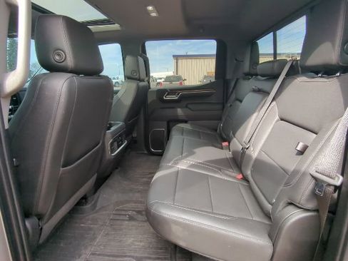 Used 2023 GMC Sierra 1500 Elevation w/ Elevation Premium Package image 17