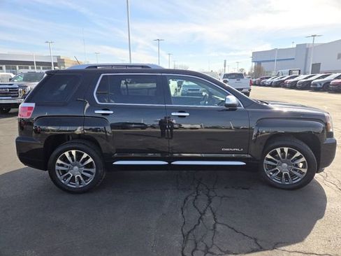 Used 2017 GMC Terrain Denali image 18