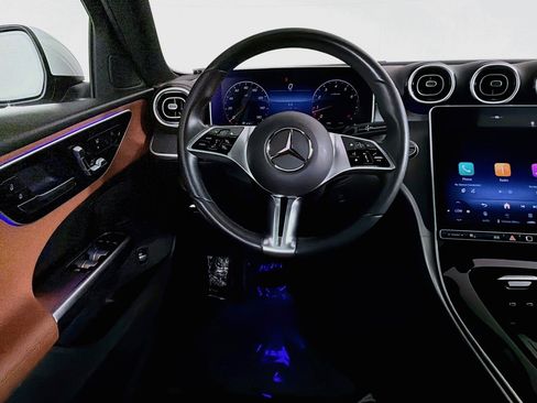 Certified 2025 Mercedes-Benz C 300 Sedan image 6