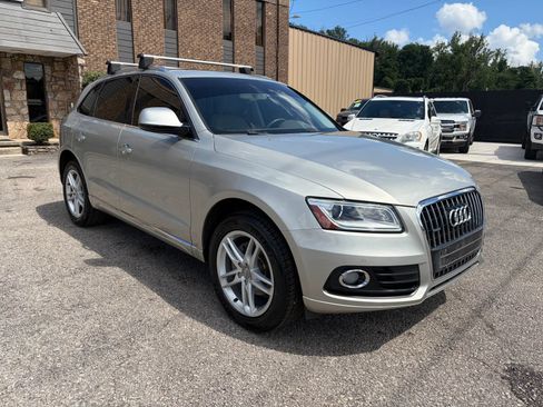 Used 2015 Audi Q5 2.0T Premium Plus w/ Technology Package AWD/4WD image 3