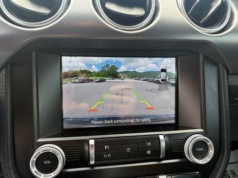 Used 2021 Ford Mustang GT Premium w/ Equipment Group 401A RWD image 5