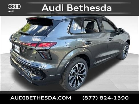 New 2026 Audi Q3 quattro 2.0T AWD/4WD image 7