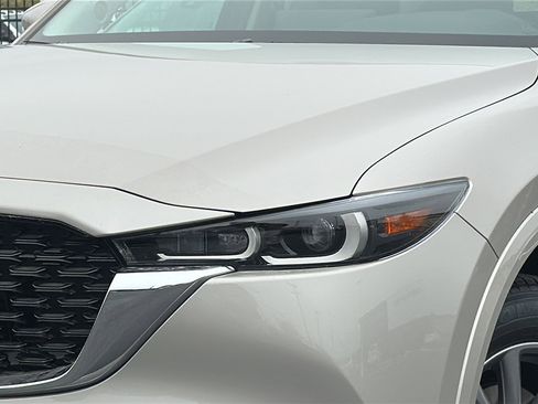 New 2025 MAZDA CX-5 AWD 2.5 S w/ Preferred Package image 4