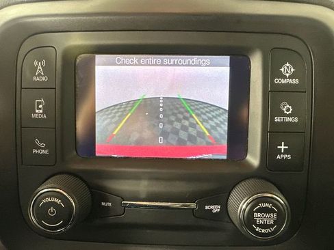 Certified 2019 Jeep Renegade Sport w/ Sport Appearance Group AWD/4WD image 29