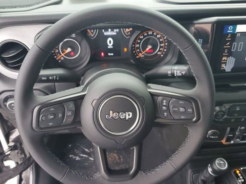 New 2026 Jeep Gladiator Sport image 27