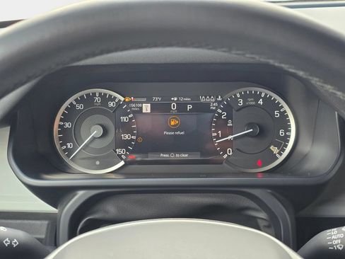 Used 2023 Land Rover Defender 110 AWD/4WD image 21