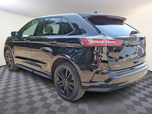 Certified 2024 Ford Edge ST-Line AWD/4WD image 4