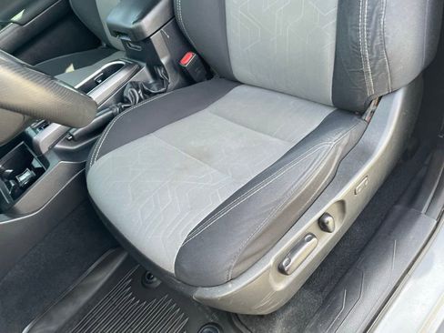 Used 2020 Toyota Tacoma TRD Sport w/ Technology Package RWD image 24