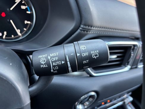 Used 2023 MAZDA CX-5 Signature image 22