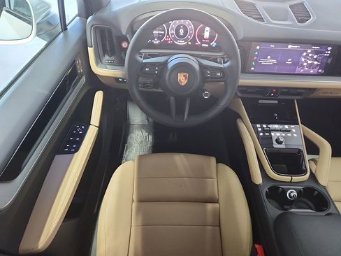 New 2026 Porsche Cayenne AWD/4WD image 12
