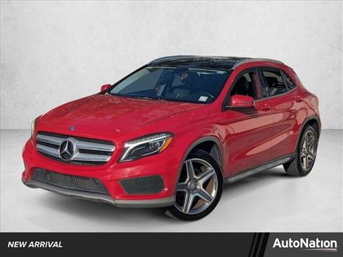 Used 2015 Mercedes-Benz GLA 250 4MATIC image 1