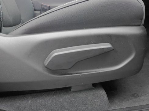 Used 2024 Jeep Grand Cherokee Laredo X w/ Luxury Tech Group I image 13