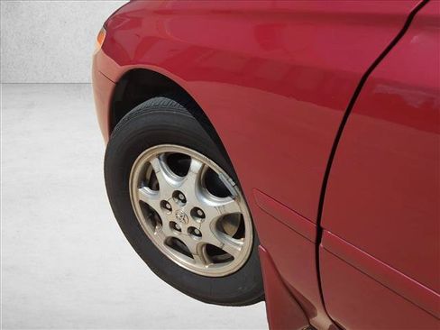 Used 2001 Toyota Solara SE FWD image 10