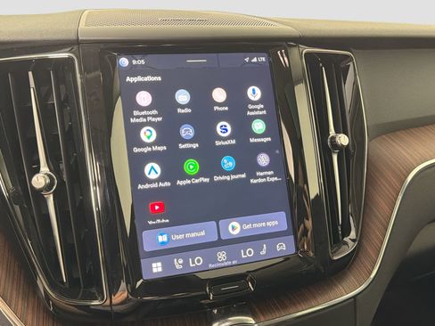 Certified 2023 Volvo XC60 B5 Plus w/ Climate Package image 13