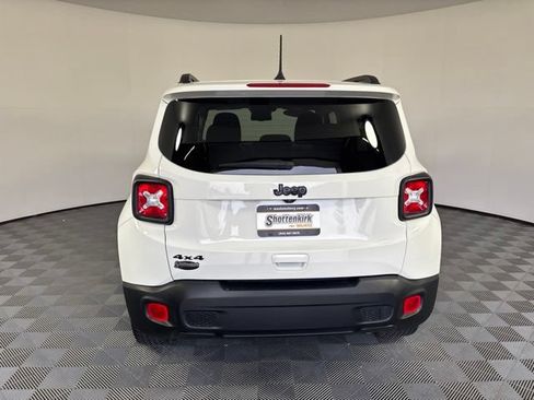Used 2023 Jeep Renegade Altitude w/ Convenience Group I AWD/4WD image 36