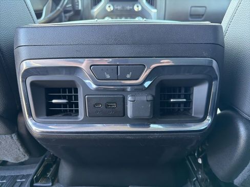 Used 2023 GMC Sierra 3500 Denali w/ Denali Ultimate Package image 20