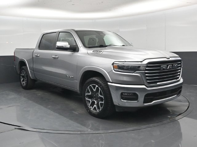 Used 2025 RAM 1500 Laramie AWD/4WD image 35