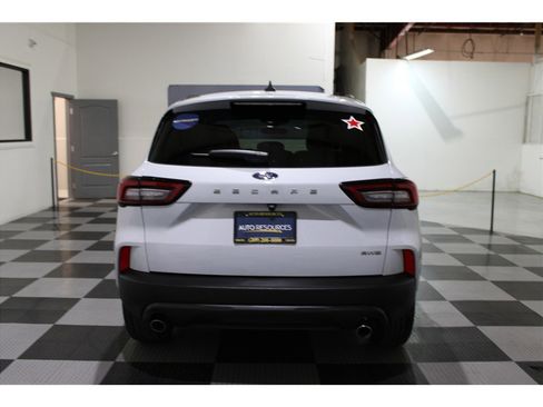 Used 2025 Ford Escape ST-Line Select image 5