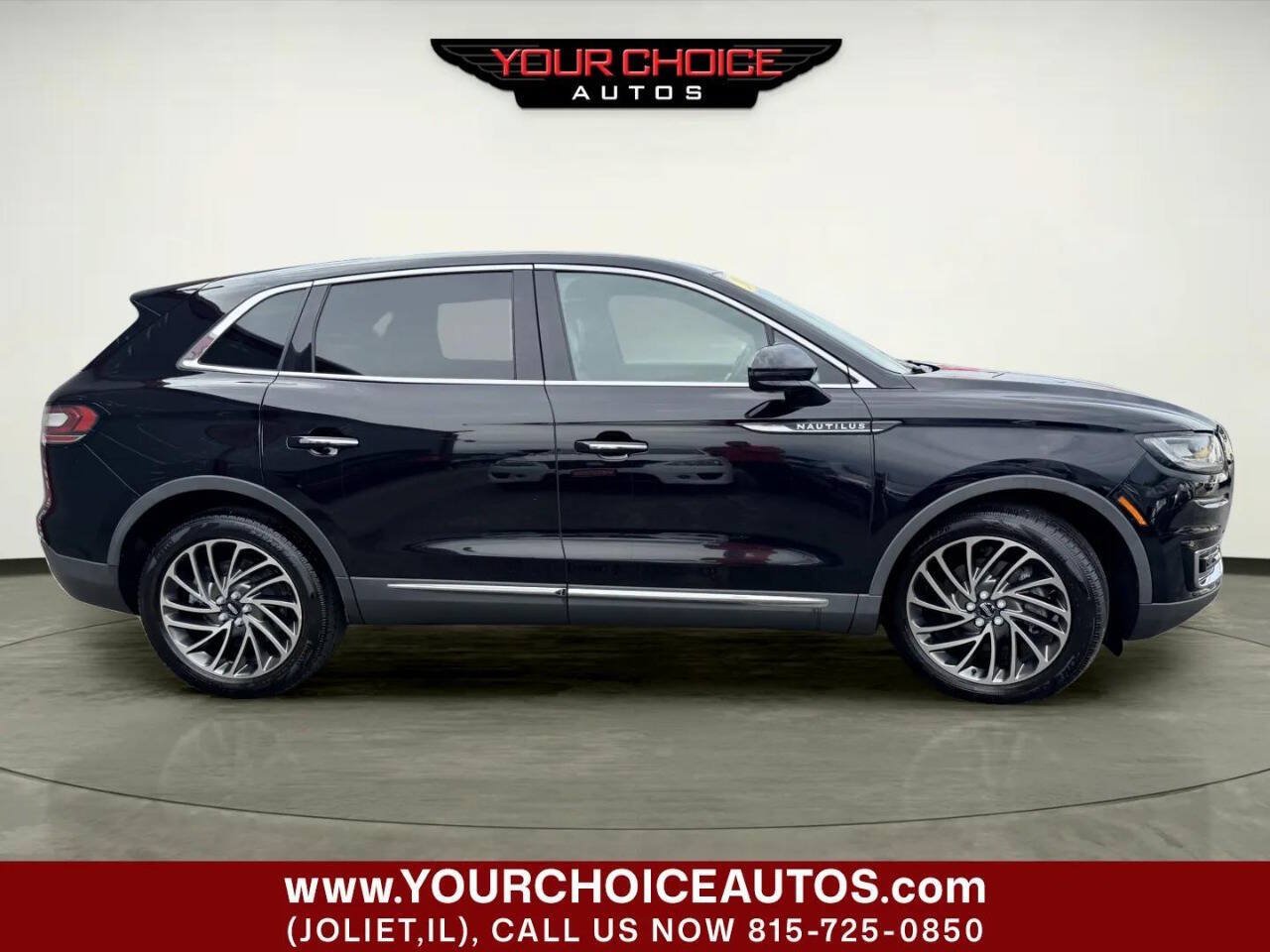 Used 2019 Lincoln Nautilus Reserve AWD/4WD image 11