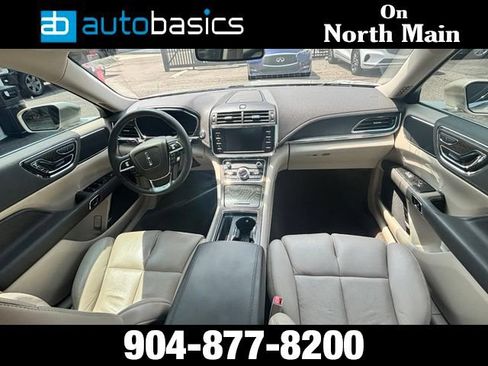 Used 2017 Lincoln Continental Select FWD image 20