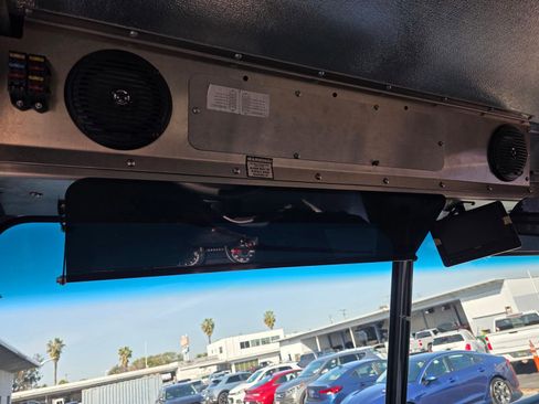 Used 2017 Ford E-350 and Econoline 350 Super Duty w/ A/C Prep Package RWD image 29