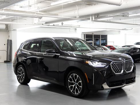Used 2026 BMW X3 xDrive30i AWD/4WD image 6
