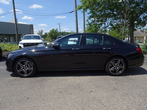 Used 2019 Mercedes-Benz E 450 4MATIC Sedan image 2