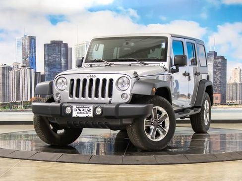 Used 2014 Jeep Wrangler Unlimited Sport w/ Quick Order Package 23S AWD/4WD image 2