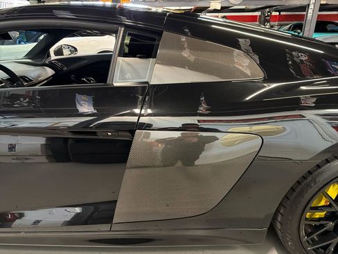 Used 2017 Audi R8 V10 plus image 14