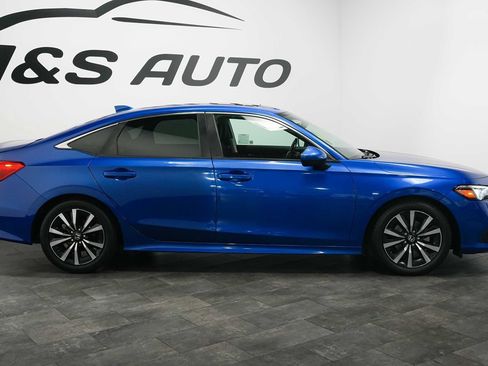 Used 2022 Honda Civic EX image 8