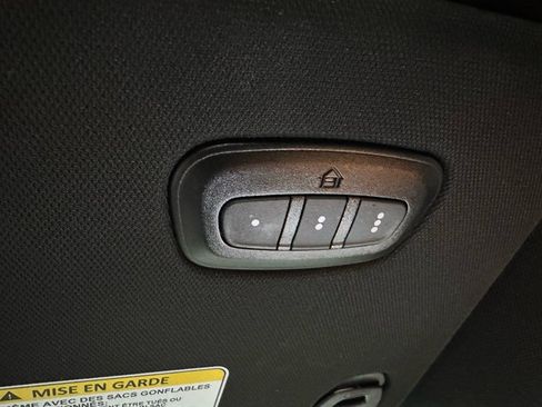 Used 2023 Jeep Wagoneer 4WD w/ Premium Group I image 23