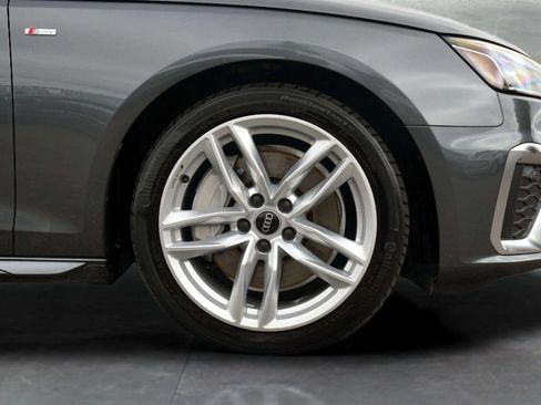 Used 2023 Audi A4 2.0T Premium Plus w/ Premium Plus Package AWD/4WD image 9