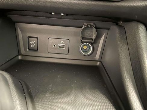 New 2025 Nissan Sentra S image 14