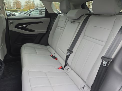 Used 2025 Land Rover Range Rover Evoque S image 14