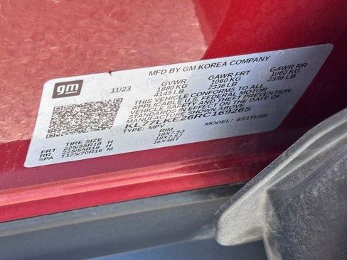 Used 2024 Chevrolet Trax ACTIV FWD image 36