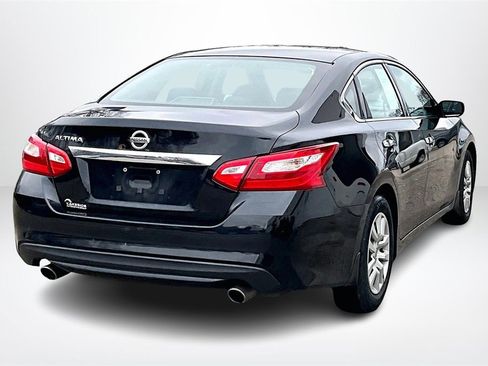 Used 2017 Nissan Altima 2.5 image 5