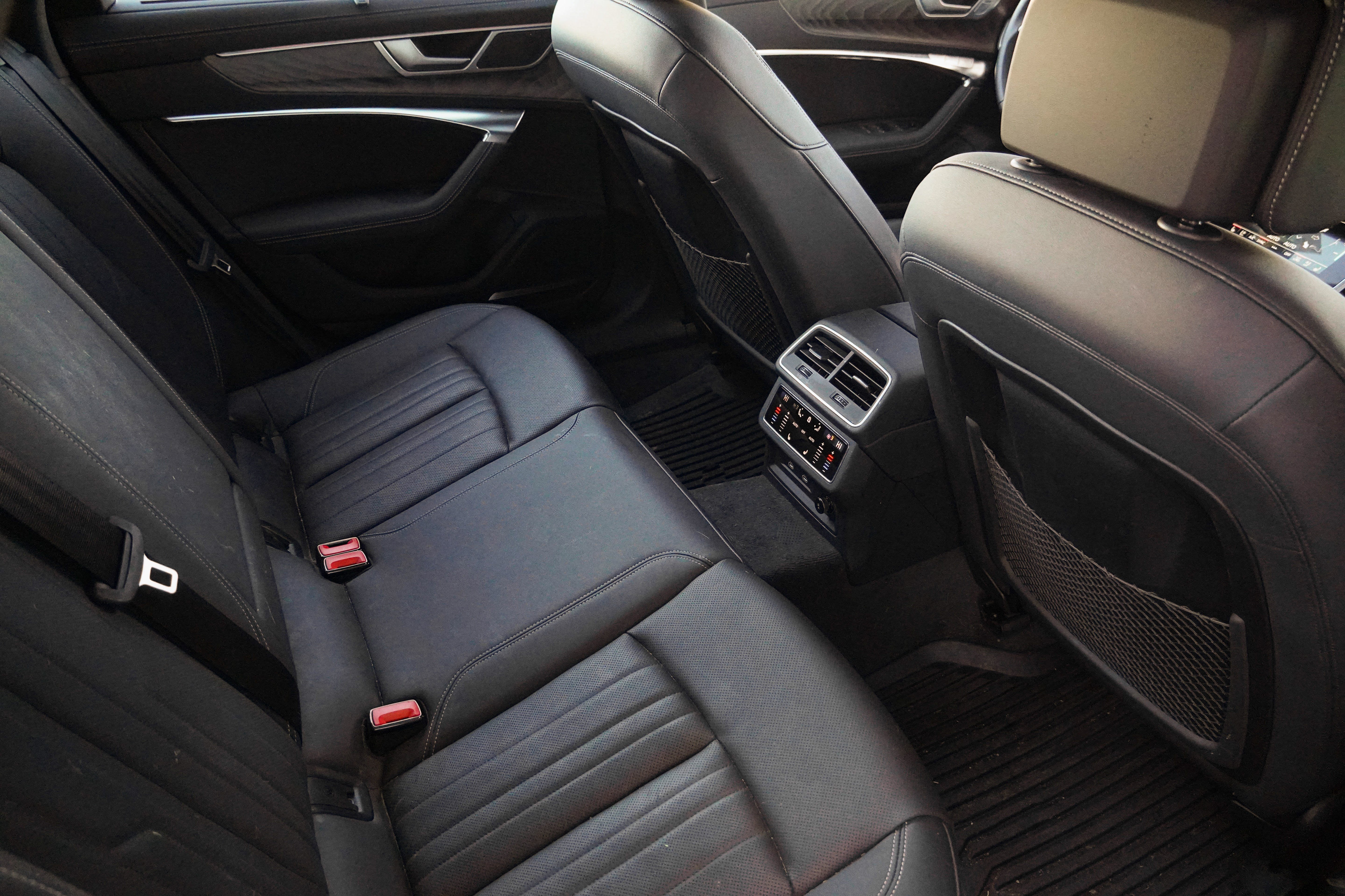 Used 2025 Audi A6 Premium Plus AWD/4WD image 29