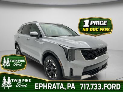 Used 2024 Kia Sorento S w/ Panoramic Sunroof Package