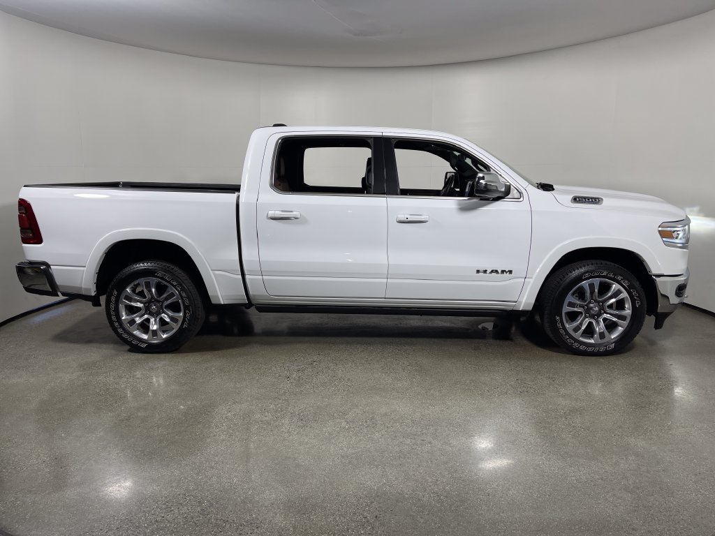 Used 2023 RAM 1500 Limited AWD/4WD image 2