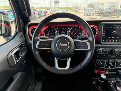 Used 2021 Jeep Wrangler Unlimited Rubicon AWD/4WD image 26