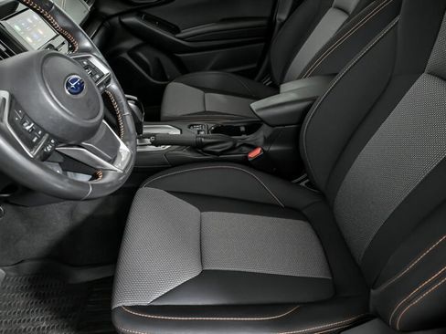 Used 2022 Subaru Crosstrek 2.0i Premium image 19