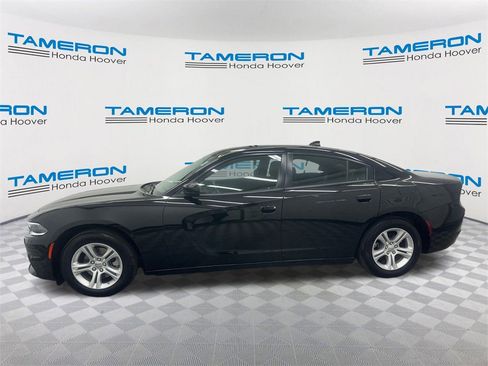 Used 2023 Dodge Charger SXT image 2