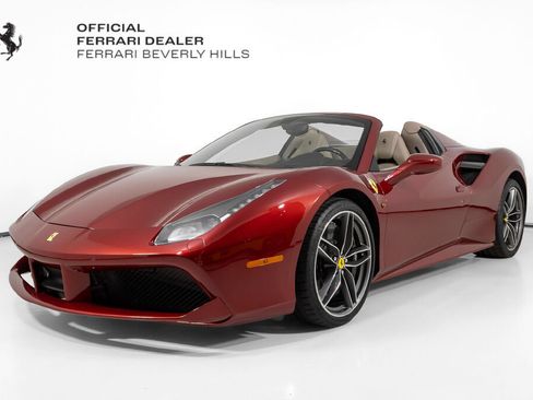 Used 2019 Ferrari 488 Spider RWD image 1