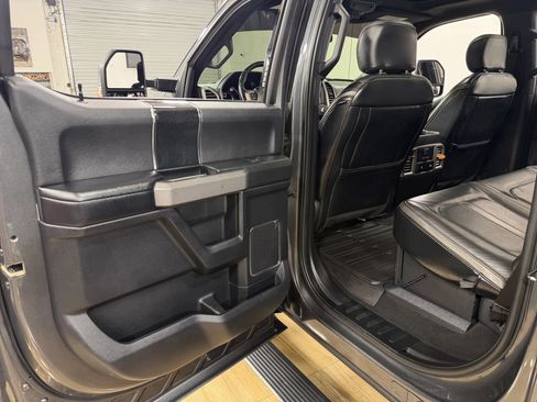 Used 2020 Ford F350 Platinum AWD/4WD image 16