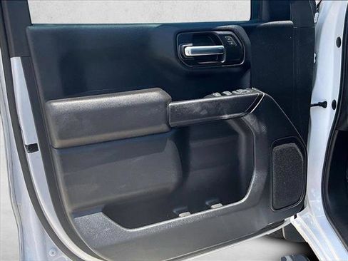 Used 2022 Chevrolet Silverado 1500 Custom RWD image 17