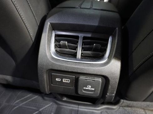 Used 2019 Chevrolet Blazer LT w/ Sound & Technology Package AWD/4WD image 21