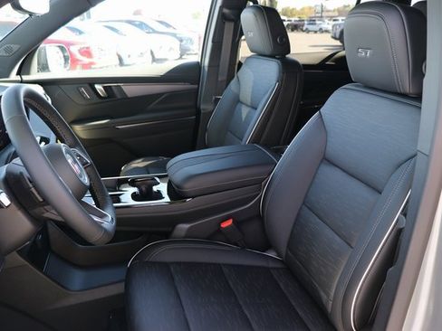 New 2026 Buick Enclave Sport Touring w/ Power Package image 22